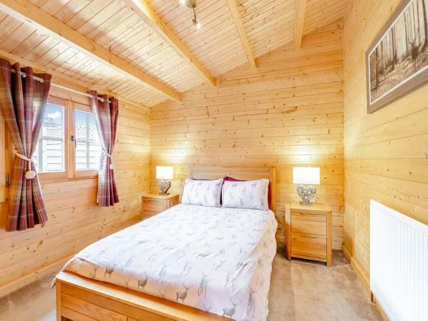Lochinvar - Clydesdale Log Cabin With Hot Tub 에어드리 외부 사진